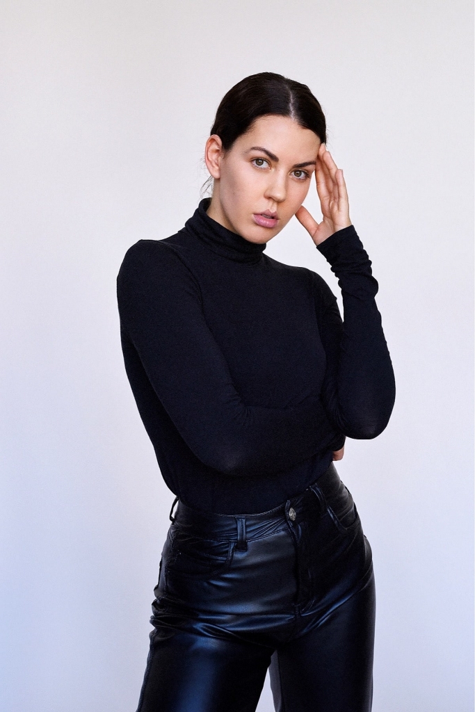 Lea Mende. Image 3
