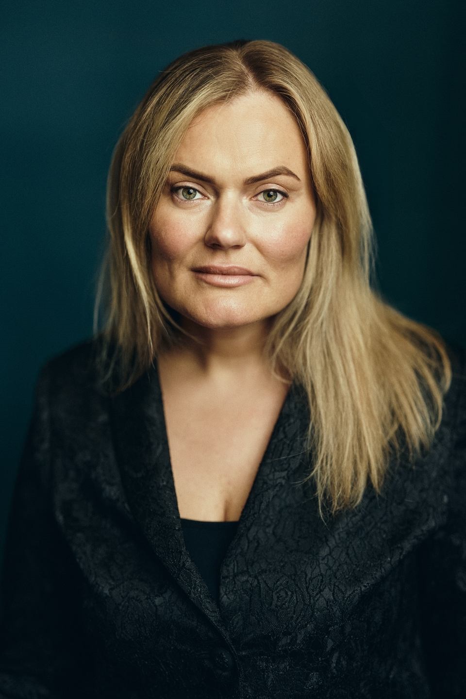 Mia Max. Image 1